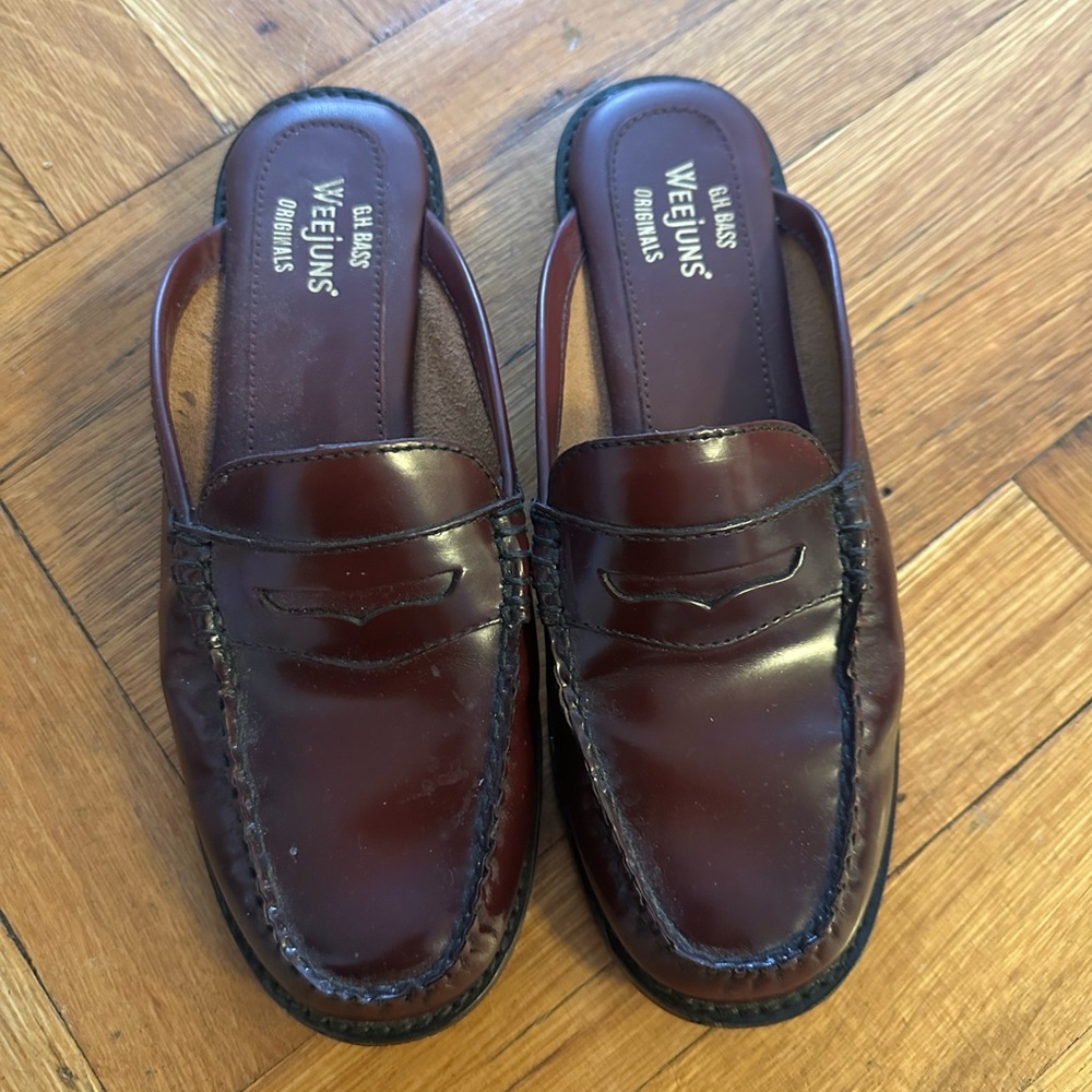 G.H. Bass & Co. burgundy slip on Leather Loafers Flats